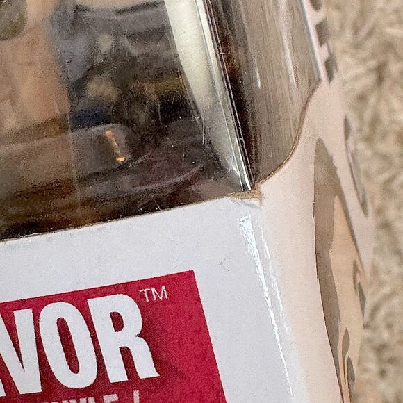 Funko Pop! Heroes #173 Steve Trevor Wonder Woman w/ Protective Case - Picture 7 of 7